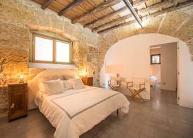Stylish Home in Front of Casa Professa by Wonderful Italy 3