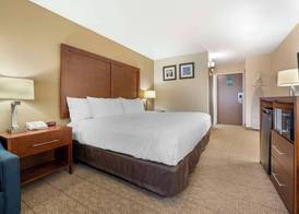Comfort Inn & Suites Indianapolis Northwest - College Park 5
