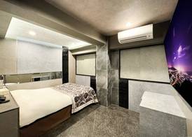 Hotel Rocks 3