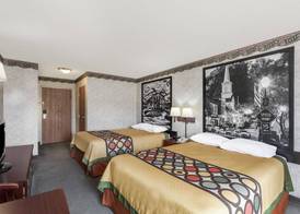 Super 8 by Wyndham Erwin, I-26 Exit 37 5