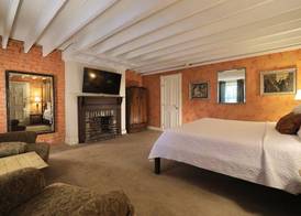 Foley House Inn 5