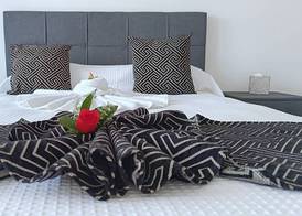 Larvella Estia Luxury Suites 5