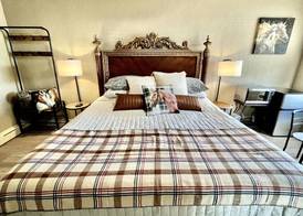 Shamrock Cove Inn 5