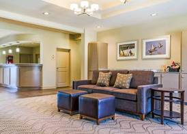 MainStay Suites Hackberry Sportsman's Lodge 5