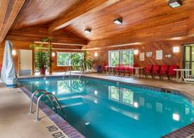Coratel Inn & Suites By Jasper River Falls 5