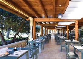 Colostrai Hotel Club 4