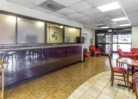Townhouse Winston Salem - University 5