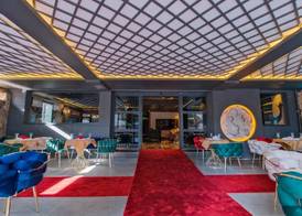 MOONDAY HOTEL 5
