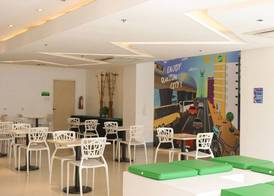 Go Hotels North EDSA 4