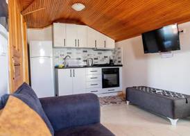 Tugay Hotel 4
