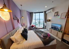 Edge Central Pattaya by Mickey 5