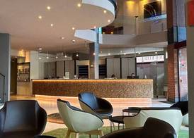 B&B HOTEL Mons Centre 4