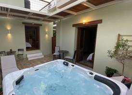 Andros 4 All Seasons Villas & Suites 3