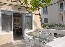 Artemis Village Apartments & Studios 5