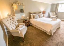 The Old Red Lion Inn 5