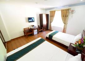 catba island hostel 5