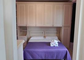 B&B LADY JOLANDA 5