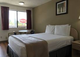 Sea-Tac Airport Value Inn 5