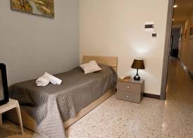 Cozy Ensuite Rooms 2