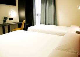 AZ HQTEL Arena 4