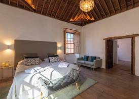 La Casa de La Camelia 4
