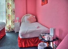 Villa Rose 5