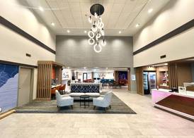 Holiday Inn Express MADISON by IHG 5