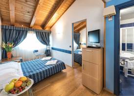 West Point Airport Hotel 5