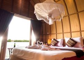 Bamboo Bungalow 4