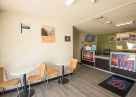 Motel 6-New Iberia, LA 2