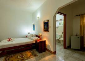 Zerof Guest House 3