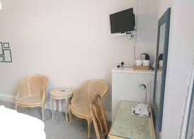 Heathcliff House, Exclusively for Adults, Free Large Car Park 5