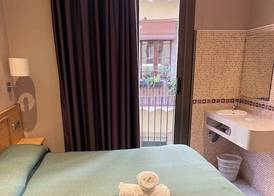 Hostal Nuevo Colon 5