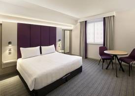 Premier Inn Luton - Airport 4