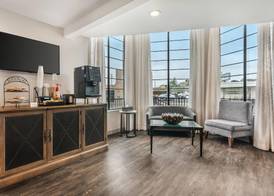 Best Western Rose Garden Inn 2