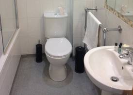 The Elephant & Castle Hotel 4