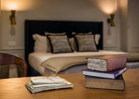 Gallery Hostel 5