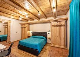 Etna Quota Mille Boutique Hotel, Typical Sicilian Food & Wine 3