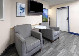 Travelodge by Wyndham Madison Heights MI 3