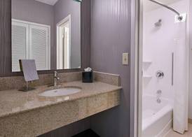 Comfort Inn & Suites Eden Prairie - Minneapolis Southwest 5