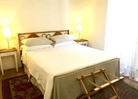 Vicolo del Lupo Guesthouse 4