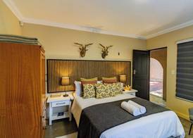 Pumleni Guesthouse 5
