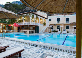 Kyra Panagia Hotel 3