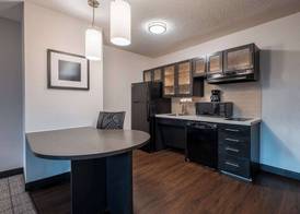 Sonesta Simply Suites Fort Worth 2