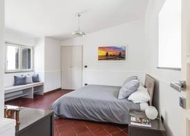 City Cottage With Garden and Pool by Wonderful Italy 5