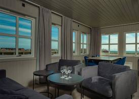 Grønnbuene Rorbu Hotel 5