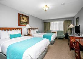 Tonquin Inn 5