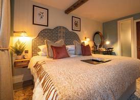 The Old House Inn 3