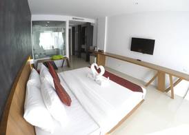 Phoenix Grand Patong 3