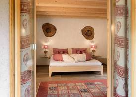 B&B White Moon 4
